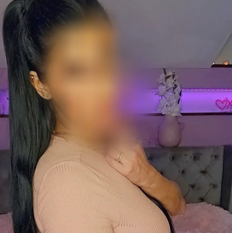 Lorena, 33